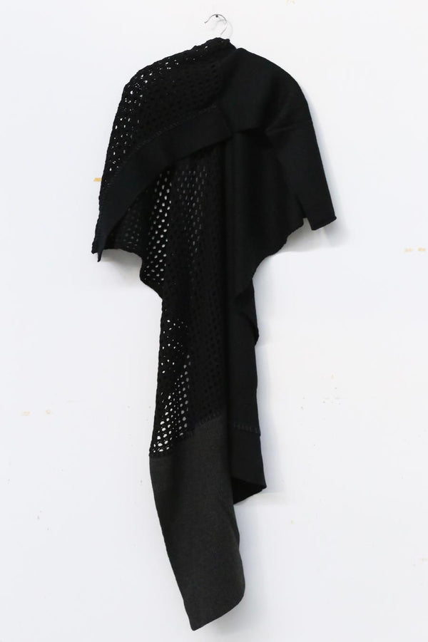DEVOA shawl KAC-CMS black